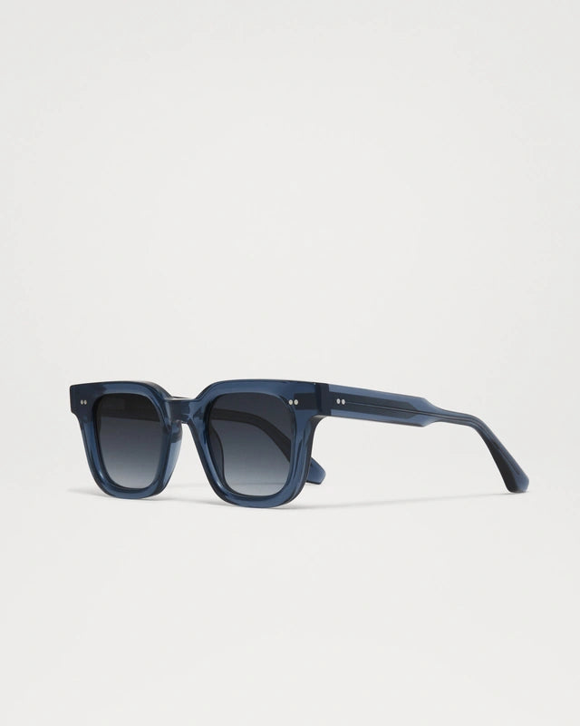 04.2 Sunglasses
