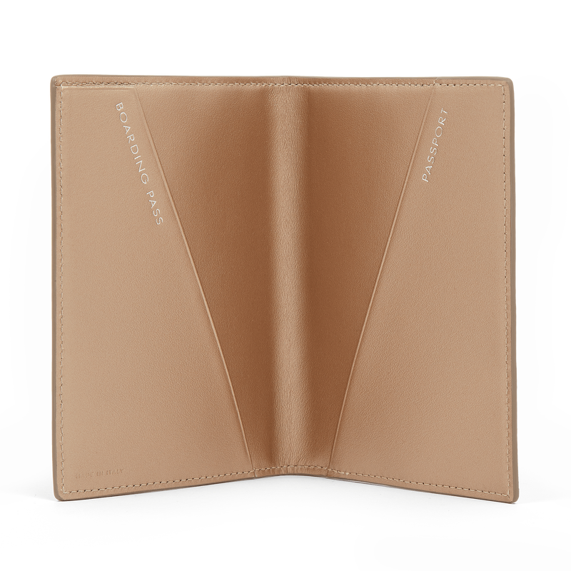 Passport Cover in Panama