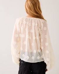 Top with 3D Dots