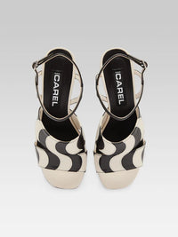 Onda Leather Sandals