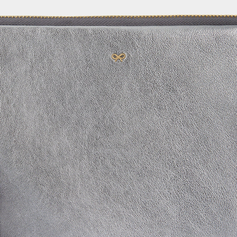 Georgiana Clutch in Steel Metallic Nappa