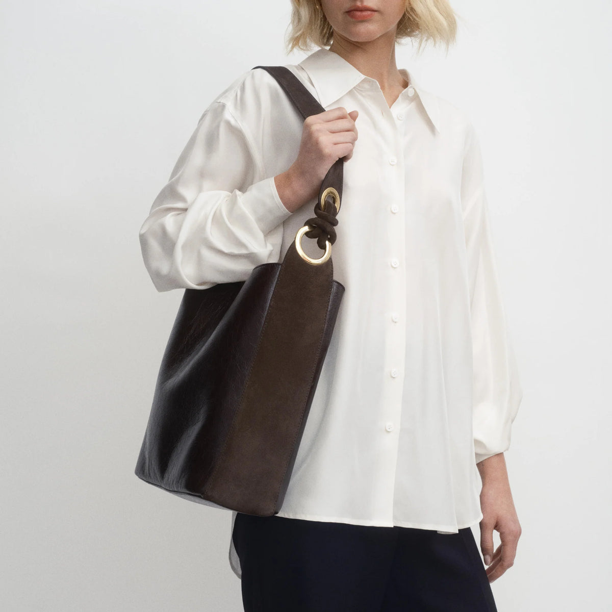 Ringo Chesterfield Shoulder Bag