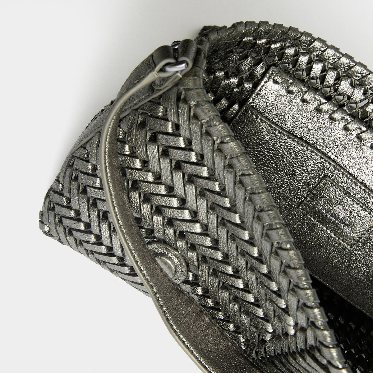 Neeson Shoulder Bag