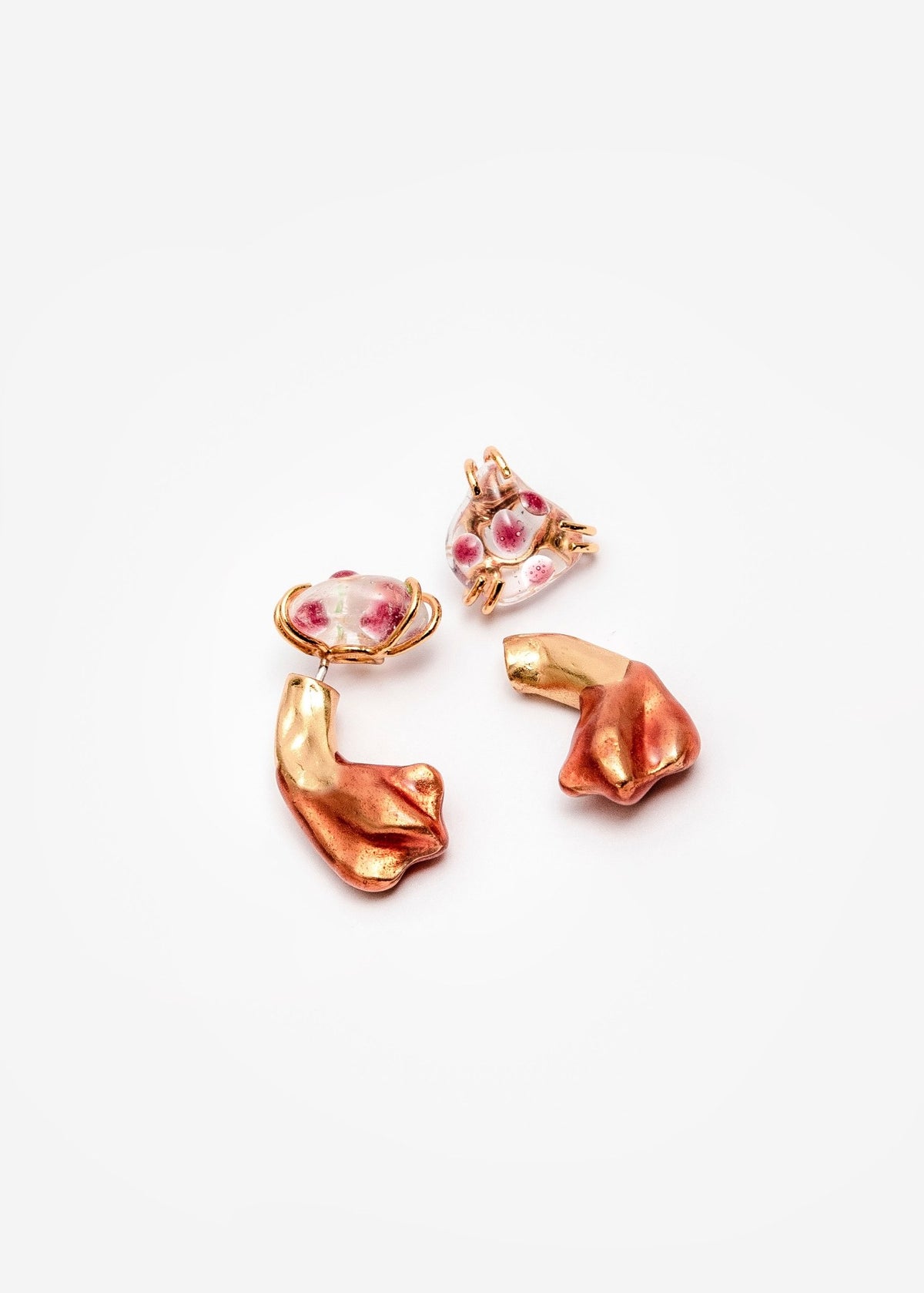 Berry Quartz Petal Curve