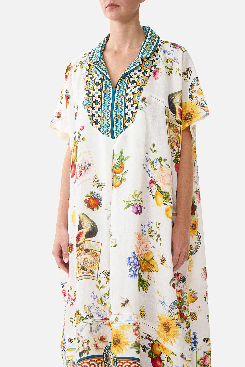 Collared Kaftan w Pleat