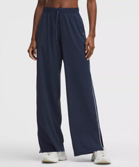 Court Rival Wide-Leg Track Pant Regular Stitched Logo