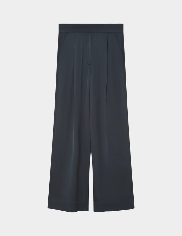 Phoebe Fluid Viscose Pants