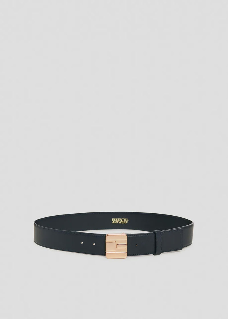 Belt with E-Shaped Buckle