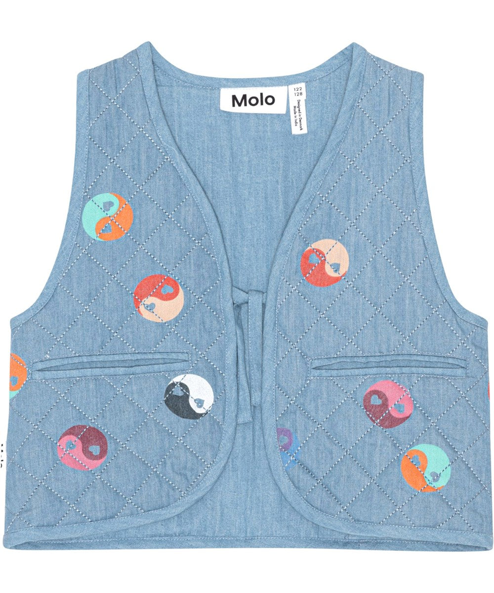 Hilma Vest