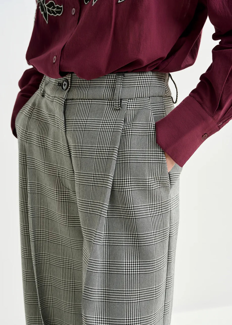 Invest Pants