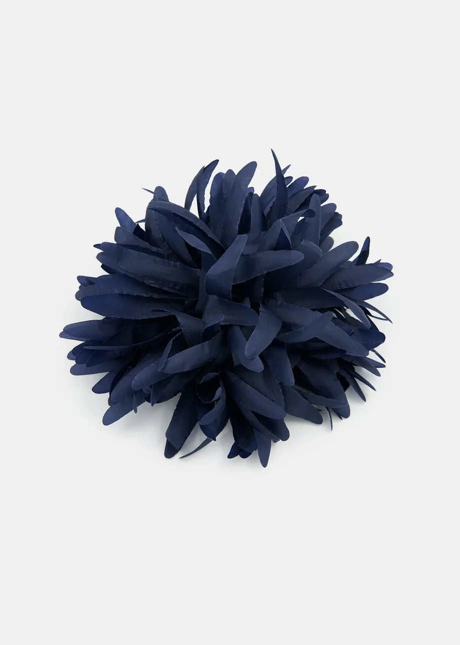 Jortensia Flower Brooch