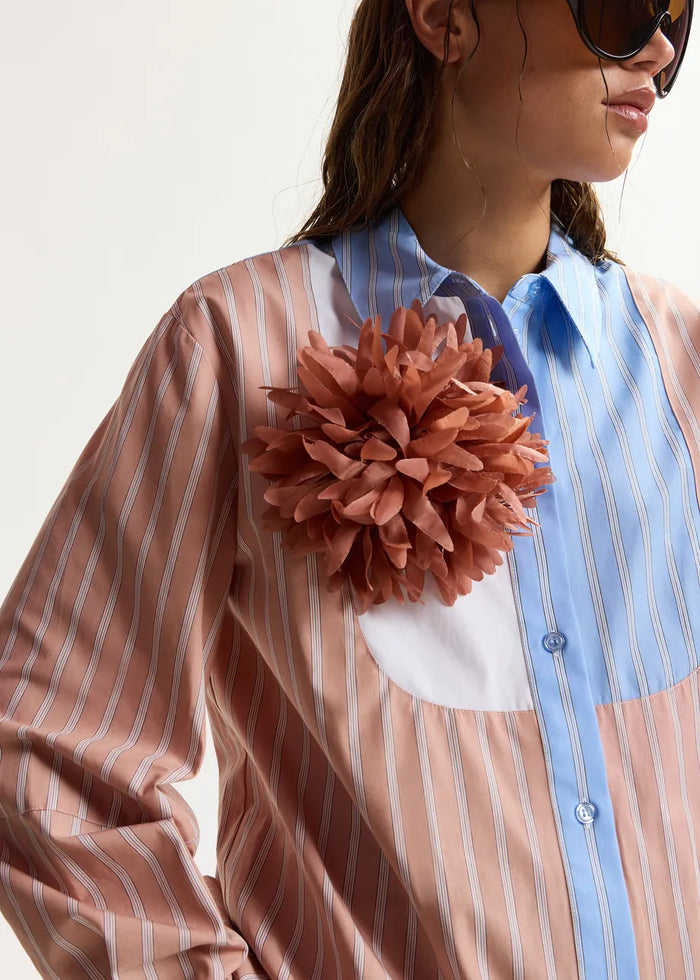 Jortensia Flower Brooch