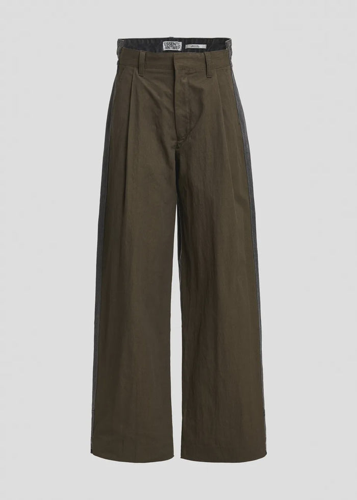 Dual-Fabric Wide-Leg Pants