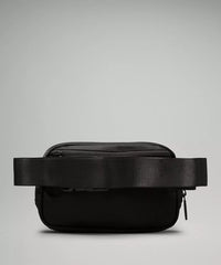 Everywhere Belt Bag