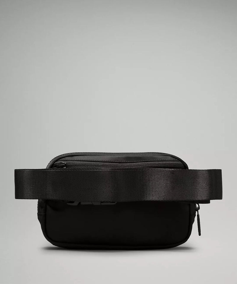 Everywhere Belt Bag