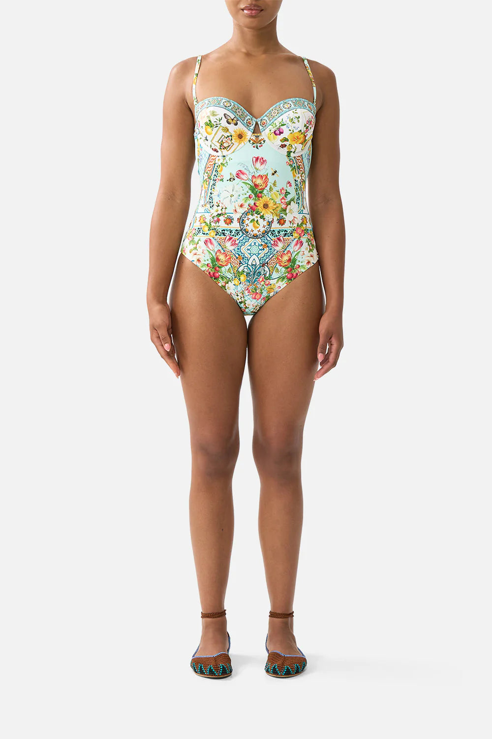 Moulded Cup One Piece