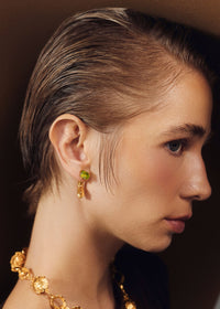 Peridot Mini Petal Curve Earrings