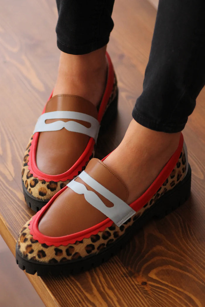 Paws Loafer