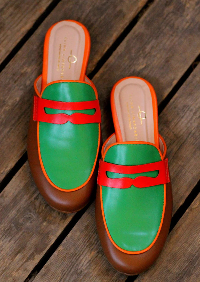 Robin Hood Slide Loafer