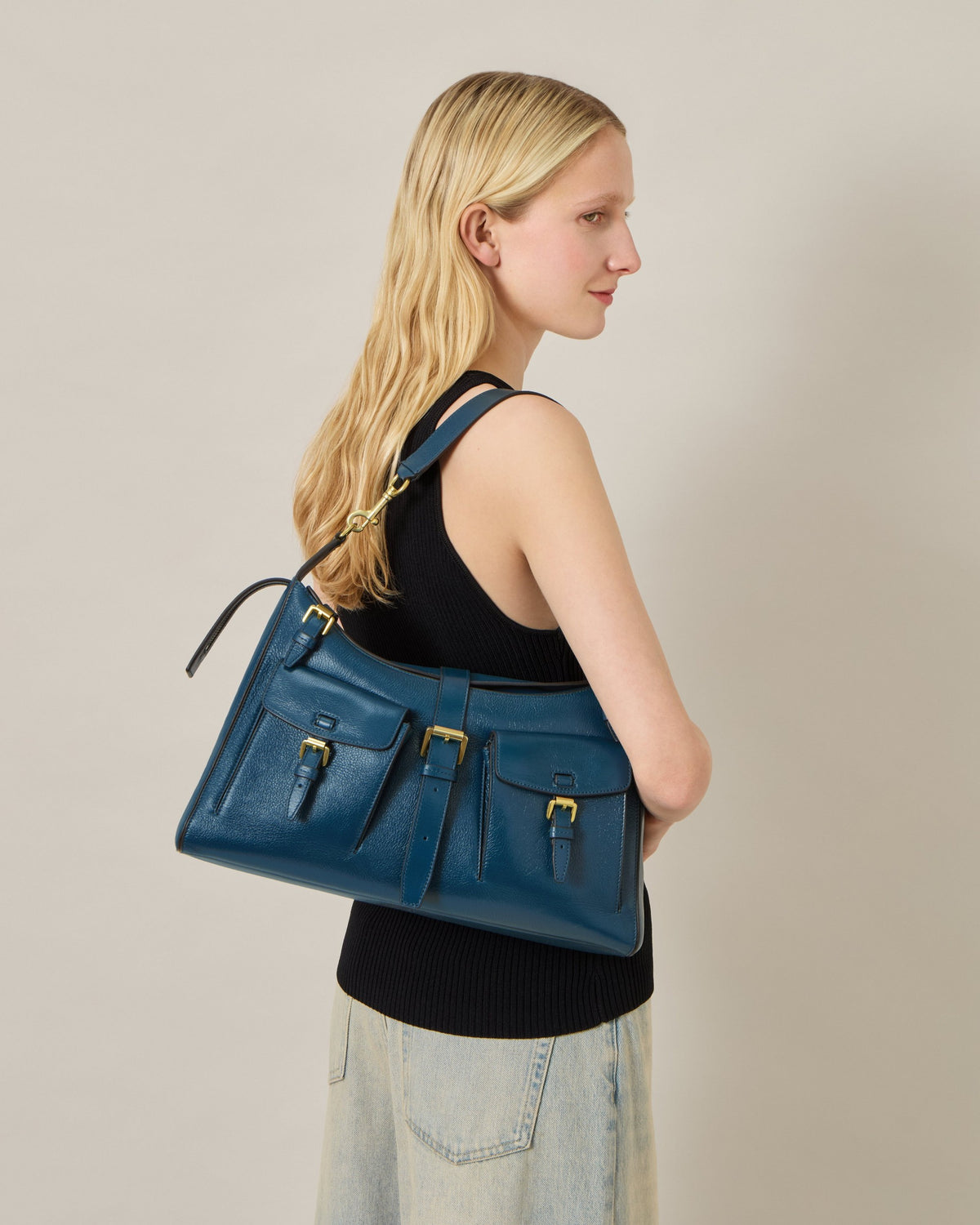 Roxanne Shoulder Bag