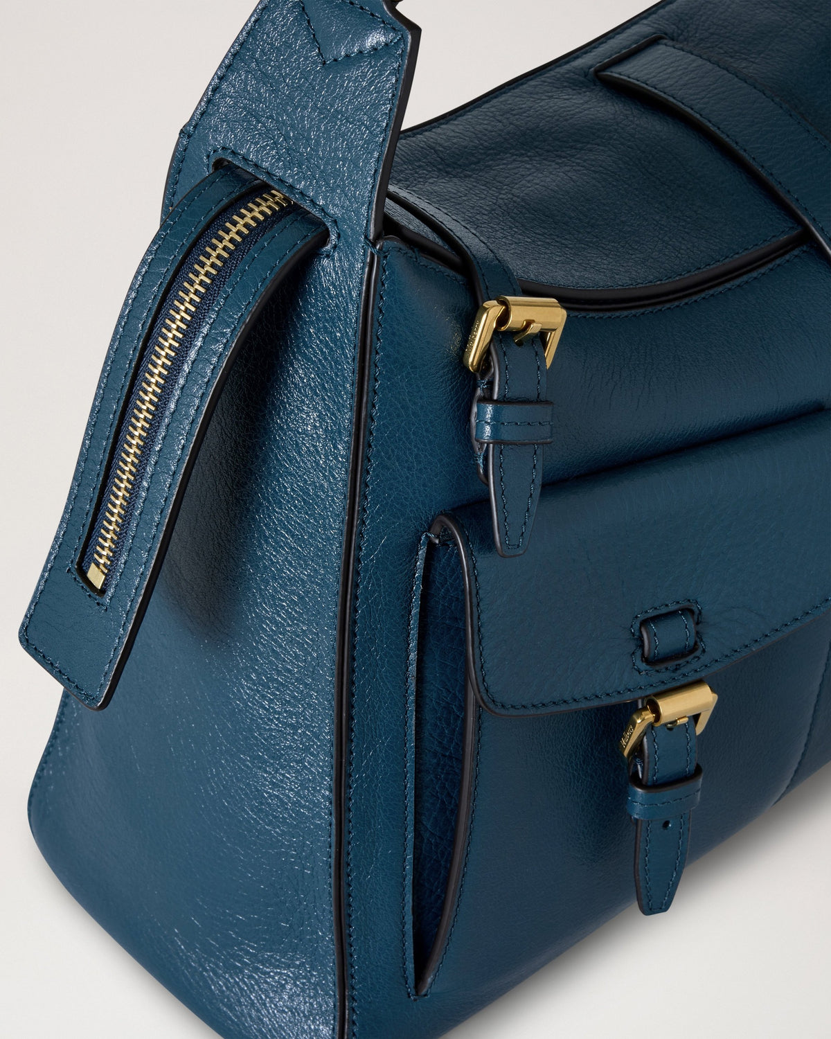 Roxanne Shoulder Bag