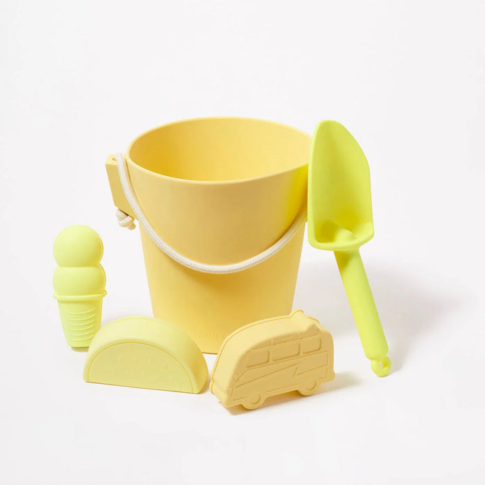 Silicone Bucket & Spade Set