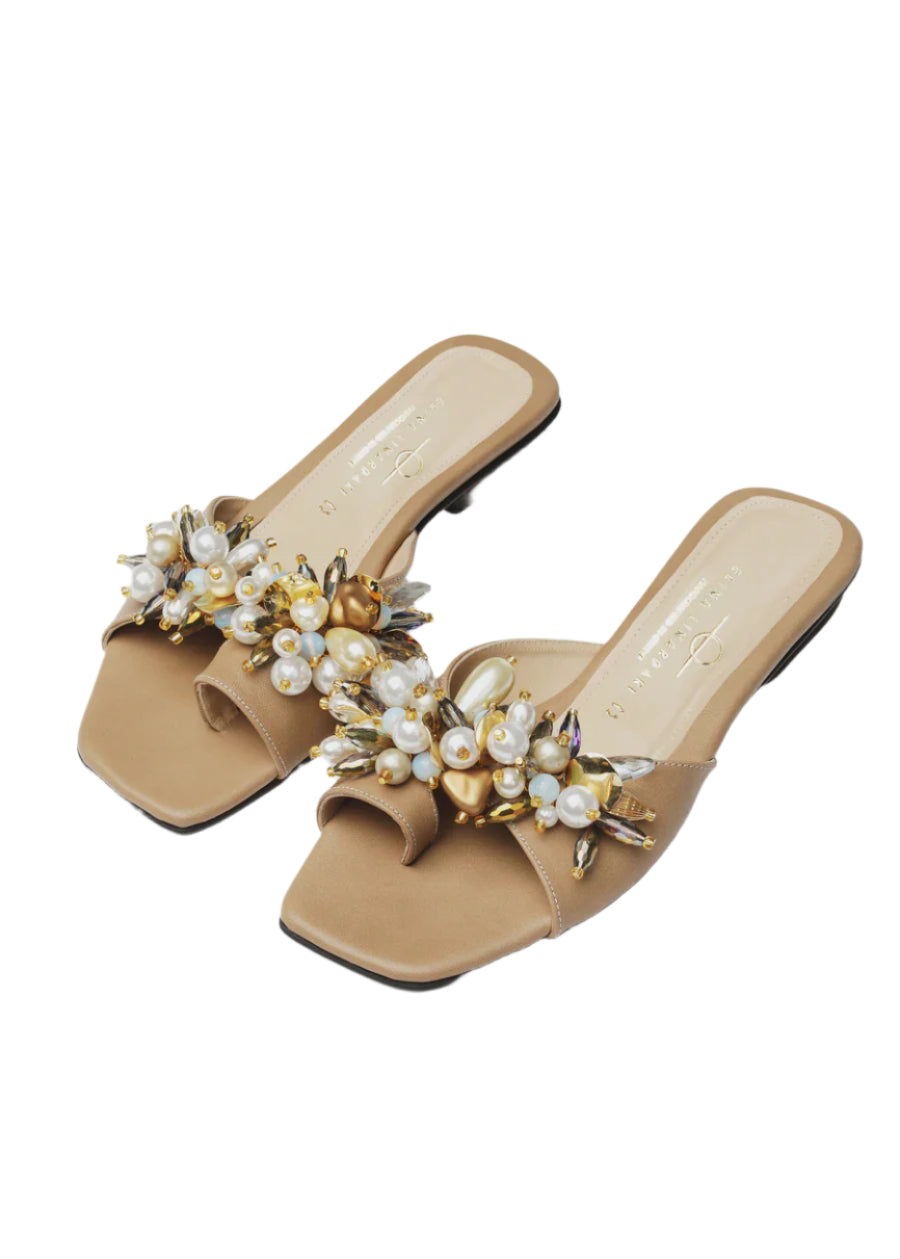 Sinner Flat Sandal