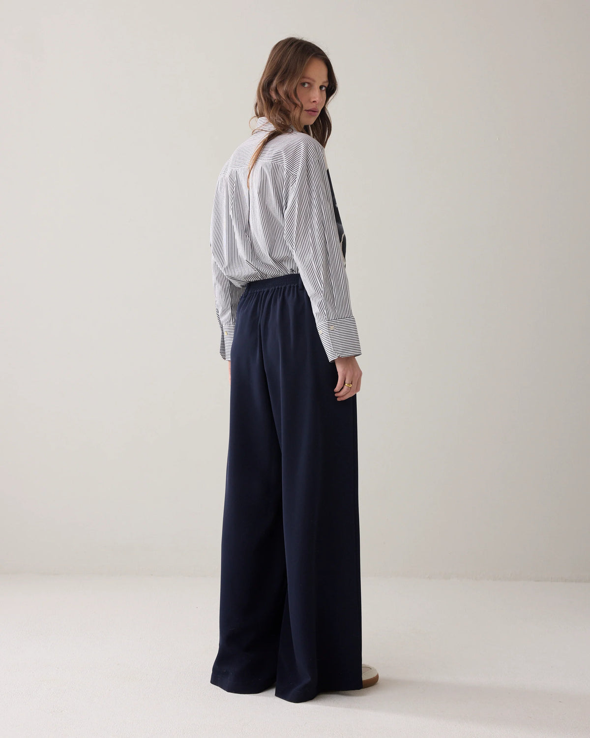 Smooth Fitting Trousers