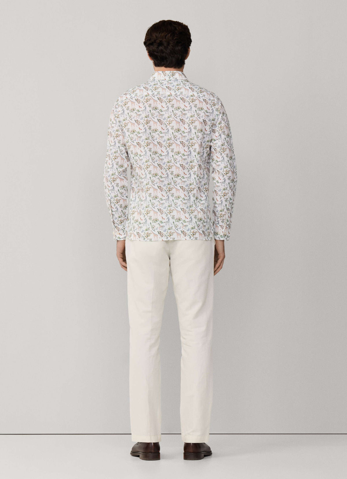 Tailored Fit Fauna Print Shirt