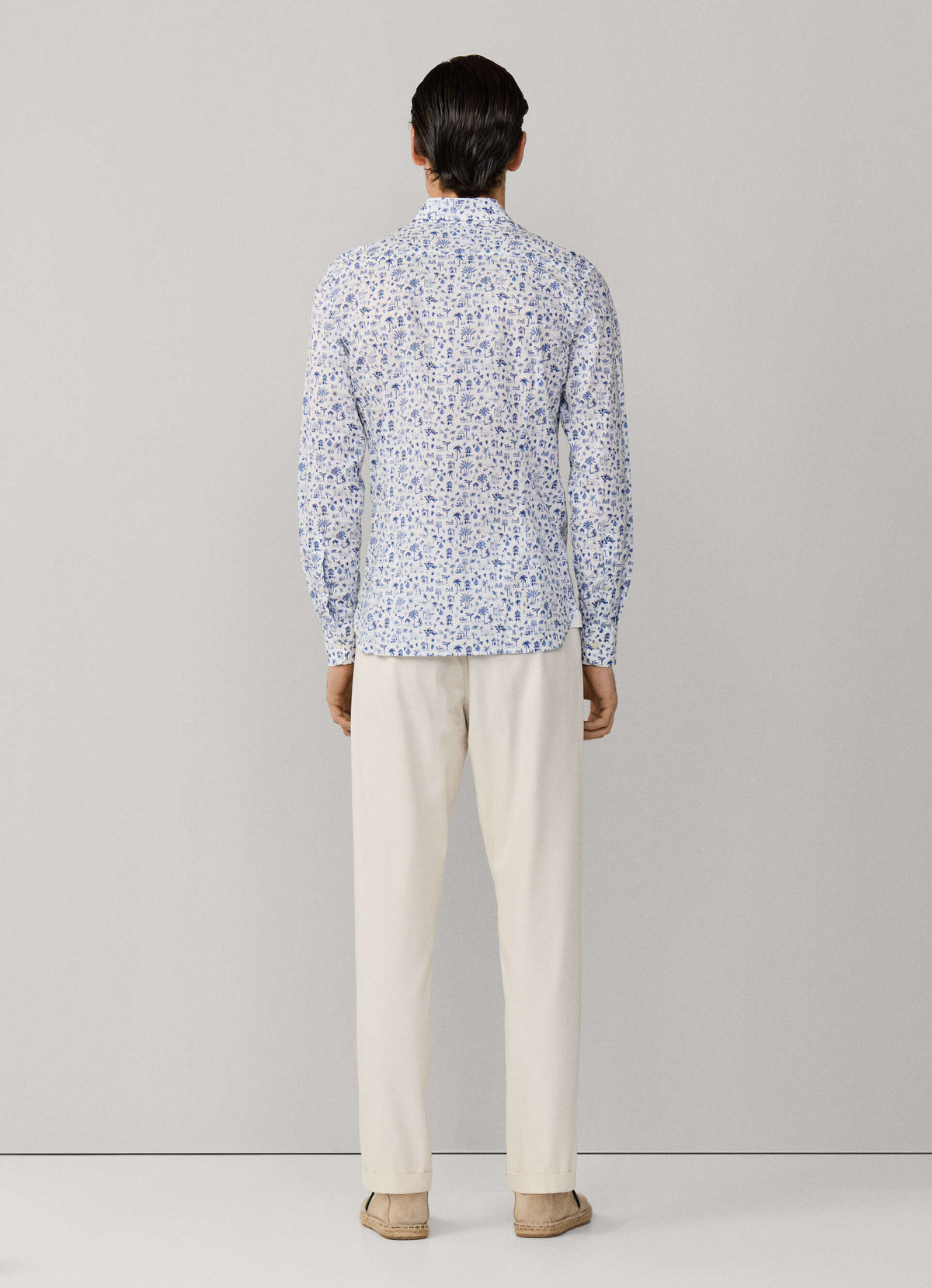 Tailored Fit Island Print Shirt