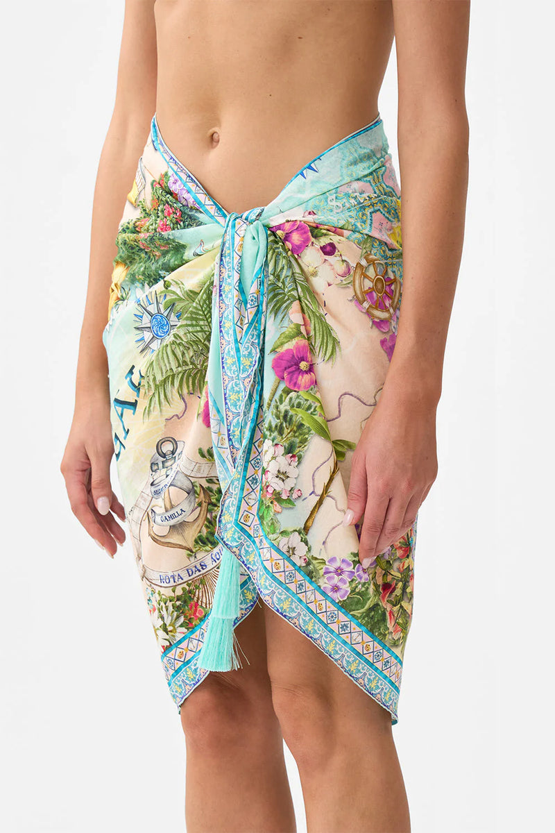 Woven Short Sarong with Tassels